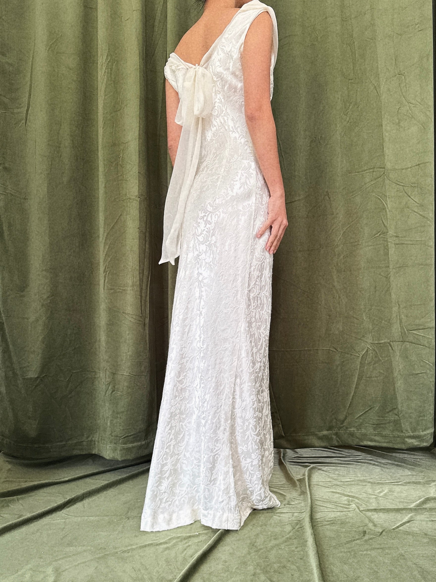 Vintage Rayon Textured Floral Slip - S