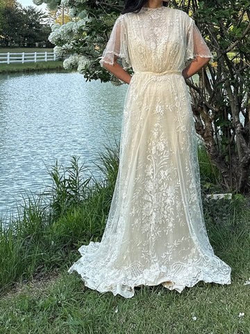 Rare Antique Duchesse Lace Gown - XS