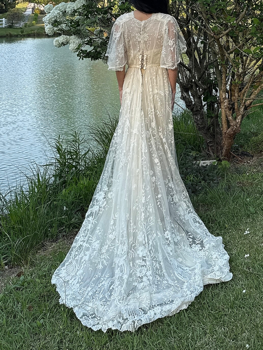 Rare Antique Duchesse Lace Gown - XS