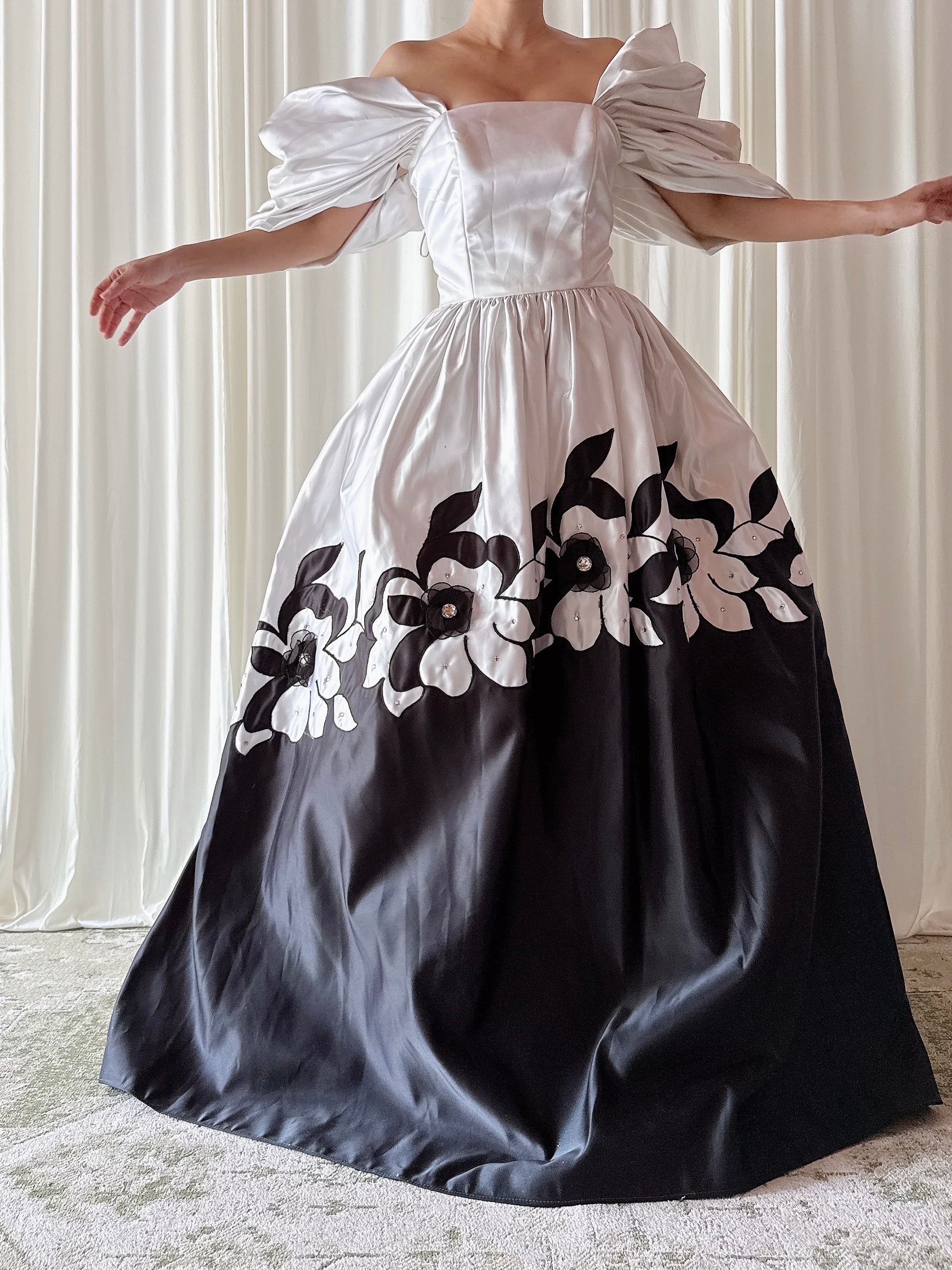 Vintage Eavis & Brown Black White Dress - 28W/34B