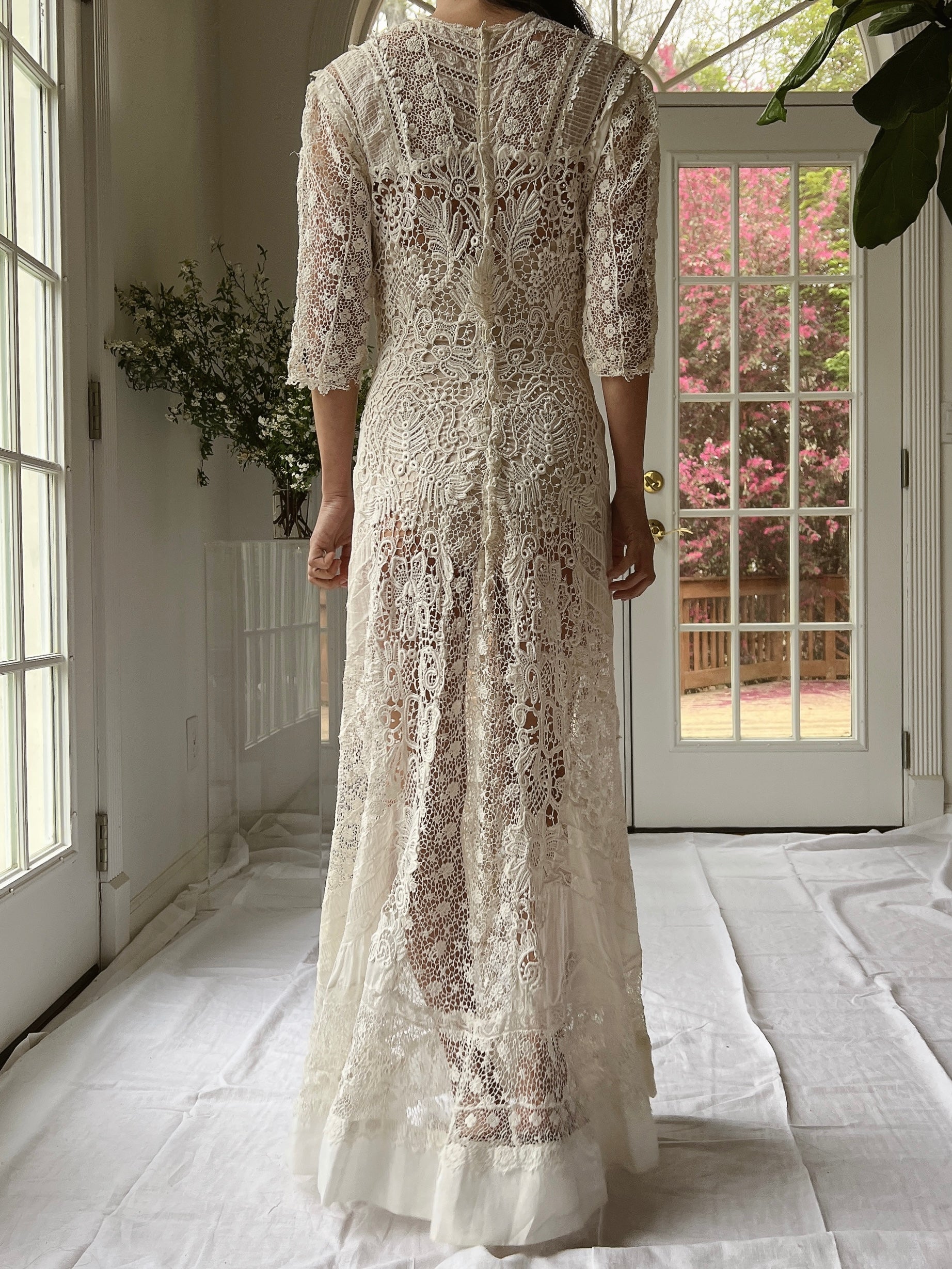 Antique Crochet Embroidered Dress - XS/S